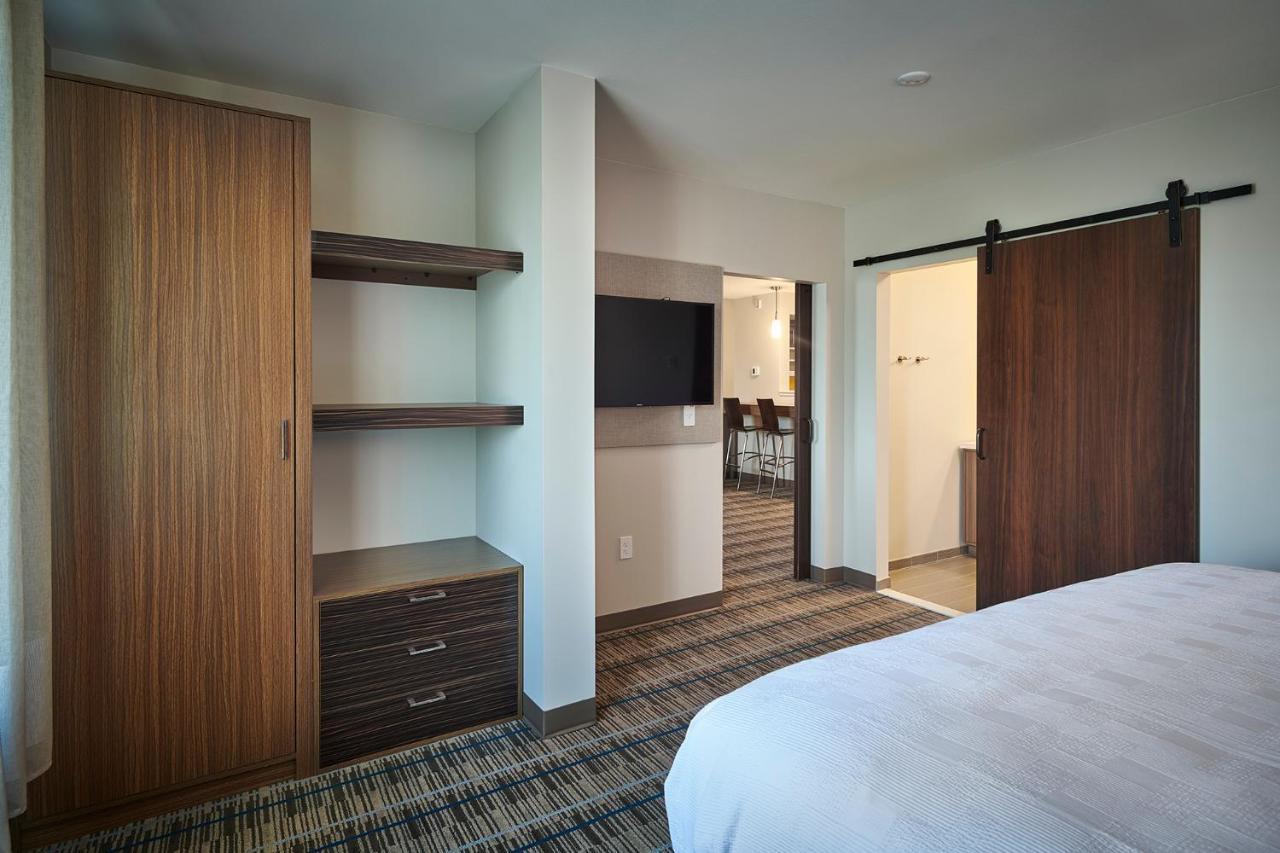Mainstay Suites Carlisle - Harrisburg Room photo